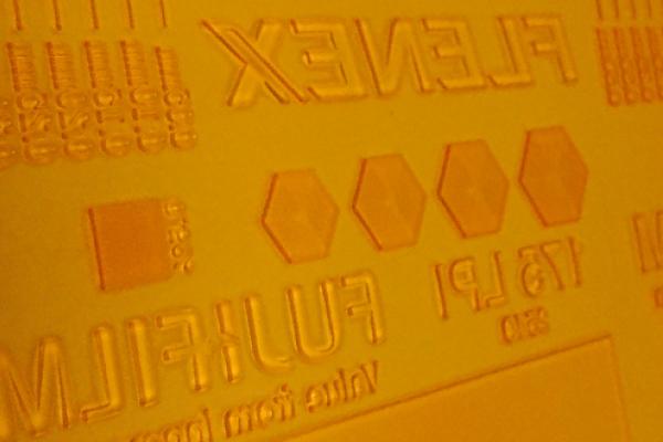 [photo] Close-up view of a flenex plate