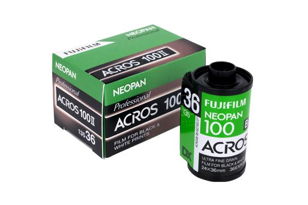 Image of Neopan 100 and film