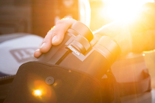 [photo] How to use the Binoculars