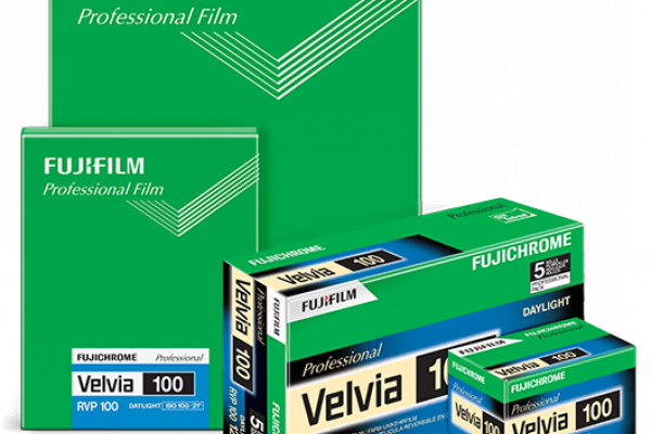 FUJICHROME Velvia 100
